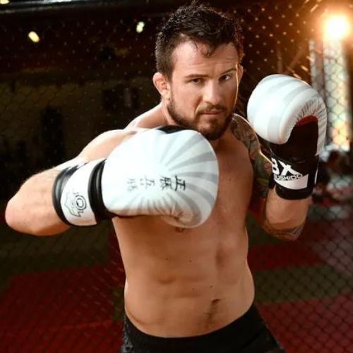 Bushido Japan  sparring boxkesztyű fehér B-2v8-12oz