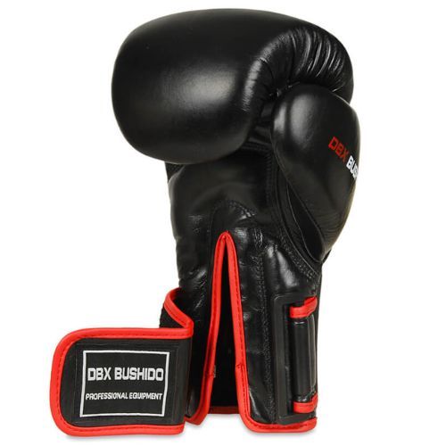 Bushido bokszkesztyűk Wrist Protect rendszerrel fekete Bb2-12oz