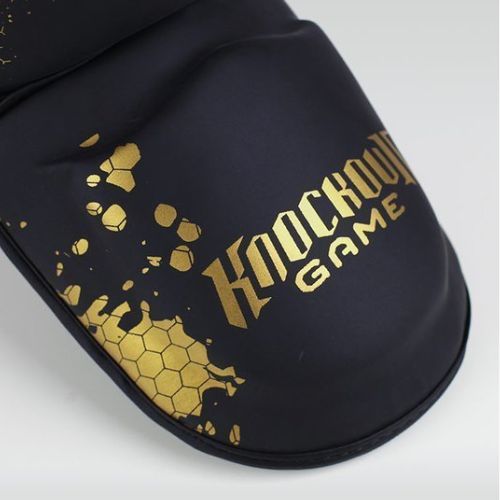 Ground Game Cage Gold Sípcsontvédő fekete SHINGUCGOLDS