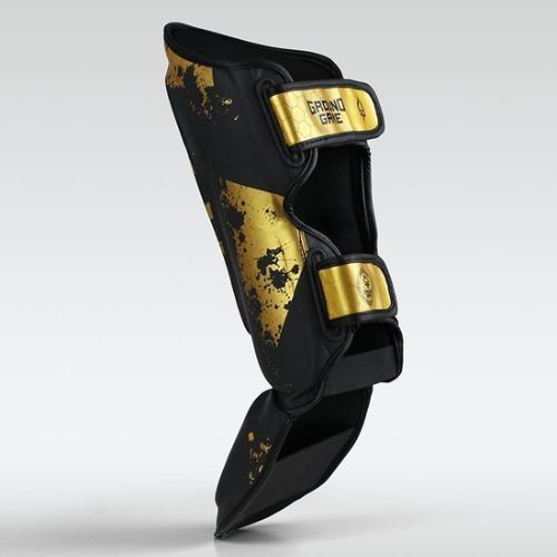 Ground Game Cage Gold Sípcsontvédő fekete SHINGUCGOLDS