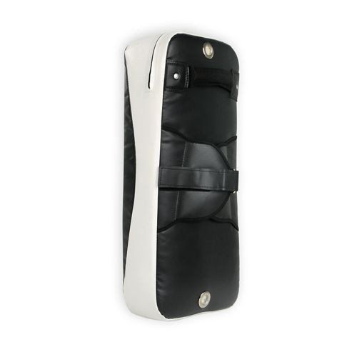 Bushido hosszúkás profilú thai pajzs fekete T55B