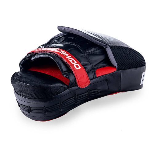 Bushido természetes bőr edzőkorongok fekete ARF-1101-S