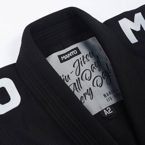 Brazilian Jiu-Jitsu GI férfi MANTO X4 fekete MNG978_BLK_A1