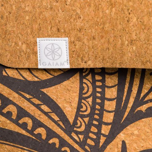 Női jógamatrac Gaiam Printed Cork Mandala barna 63495