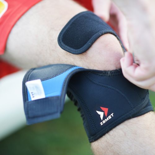 Zamst EK-1 térdtámasz fekete 671801