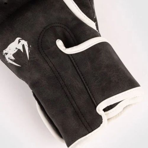 Venum férfi bokszkesztyűk GLDTR 4.0 fekete VENUM-04145