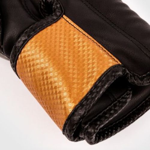 Venum Impact bokszkesztyűk barna VENUM-03284-137-10OZ