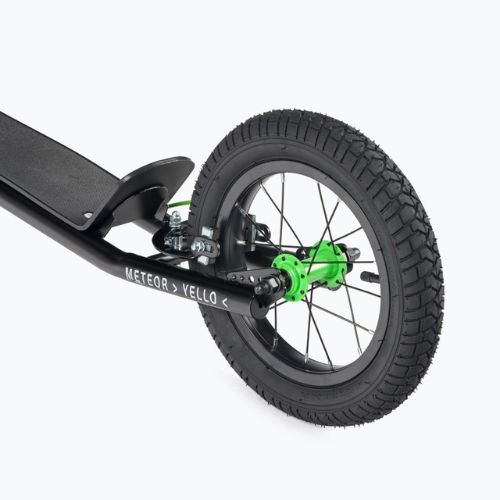 Meteor Yello robogó fekete