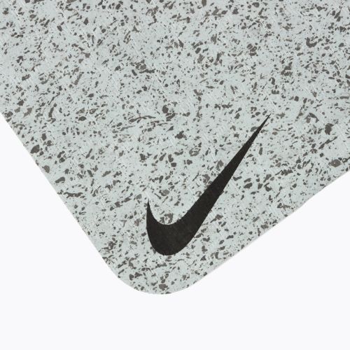 Nike Move jógaszőnyeg 4 mm szürke N1003061-919