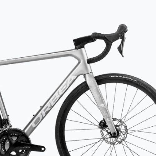 Orbea Orca M30 szürke országúti kerékpár N10755A1 2023