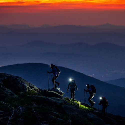 Petzl Actik fejlámpa szürke E063AA00