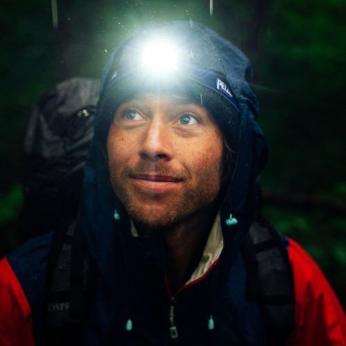 Petzl Tikka Core fejlámpa kék E067AA01