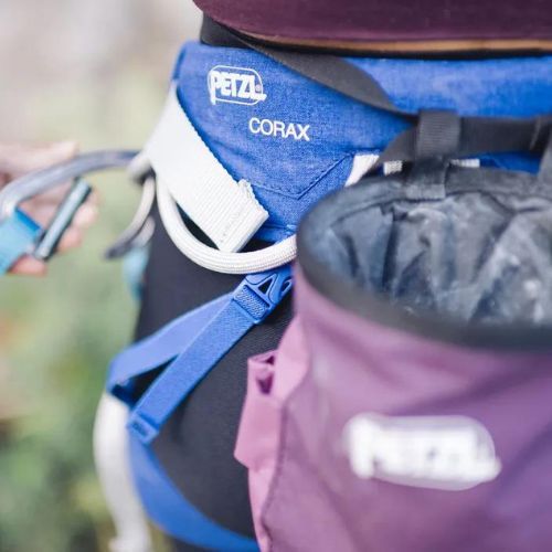 Petzl Corax hegymászó heveder sötétkék C051BA00