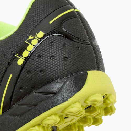 Diadora Pichichichi 5 TF Jr gyermek labdarúgó cipő fekete DD-101.178797-C0004-35