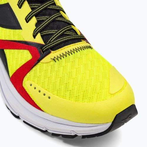 Férfi futócipő Diadora Mythos Blushield 8 Vortice sárga DD-101.179087-D0273
