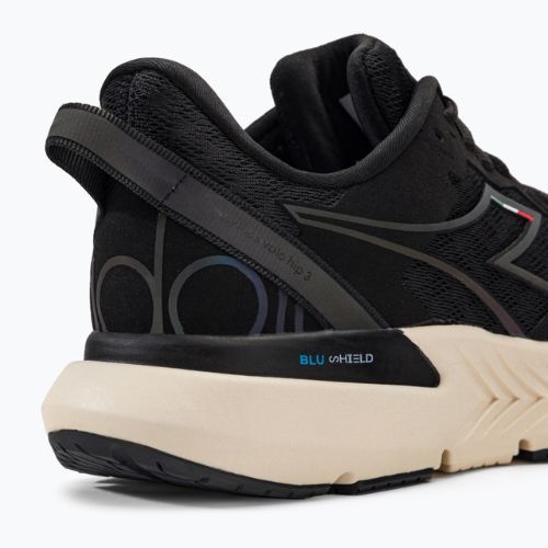 Férfi futócipő Diadora Mythos Blushield Volo Hip 3 fekete DD-101.179089-C2609