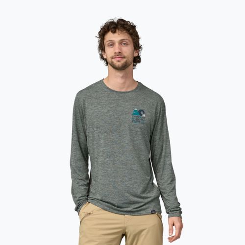 Férfi Patagonia Cap Cool Daily Graphic Shirt-Waters trekking hosszú ujjú chasing peaks/sleet zöld x-dye