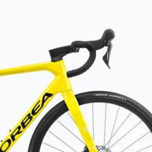 Orbea Orca M40 2023 kénsárga/éjfekete országúti kerékpár