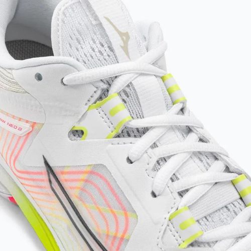 Férfi tollaslabda cipő Mizuno Wave Claw Neo 2 fehér / lunar rock / high vis pink