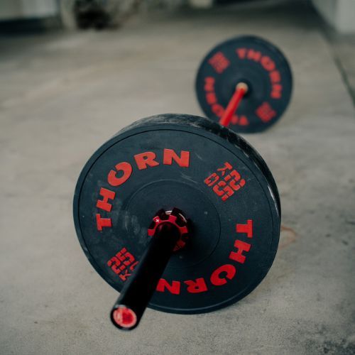 THORN FIT olimpiai rúd R.E.D. 20 kg.