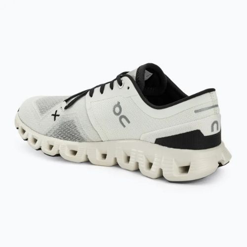 Női futócipő On Cloud X 3 white/black