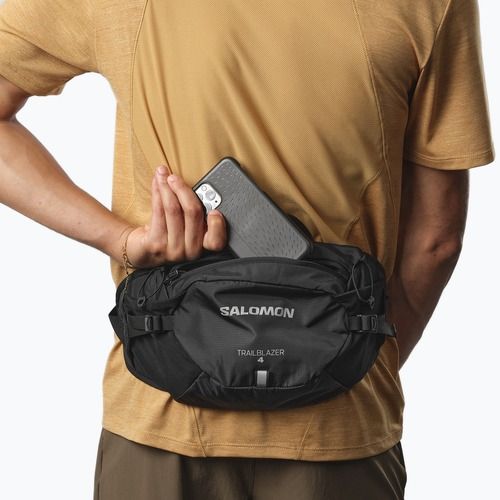 Salomon Trailblazer 4 l fekete/alloy t övtáska