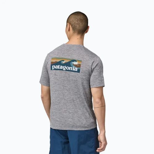 Férfi póló Patagonia Cap Cool Daily Graphic Shirt Waters boardshort logo abalone blue/grey