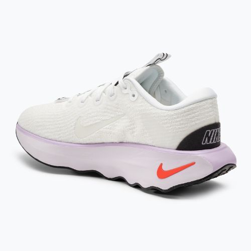 Nike Motiva női cipő fehér/fekete