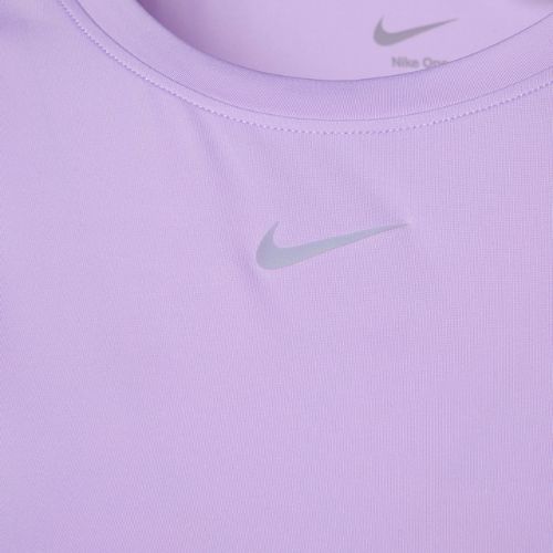 Nike One Classic Dri-Fit lilac bloom/fekete női edzős felső Nike One Classic Dri-Fit lila virág/fekete