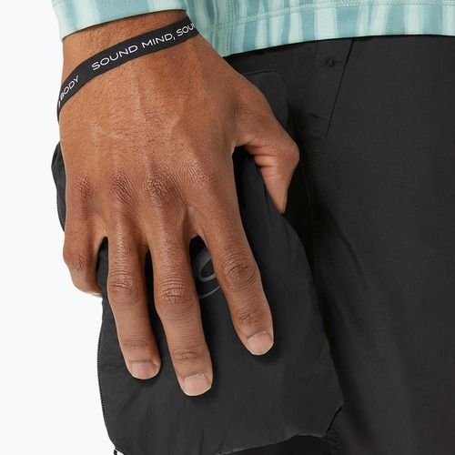Férfi ASICS Road Packable teljesítményű futódzseki fekete