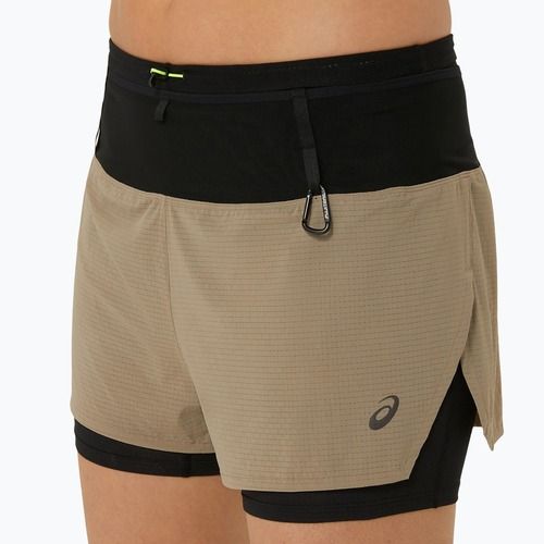 ASICS női futónadrág Fujitrail 2-N-1 bors / performance fekete