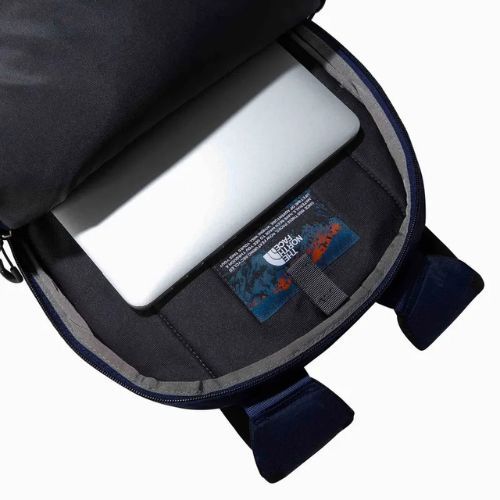 The North Face Recon 30 l túra hátizsák navy/fekete/npf