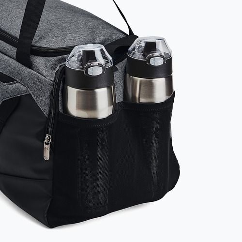 Under Armour Undeniable 5.0 Duffle S 40 l szurokszürke közepes heather/fekete/fekete táska