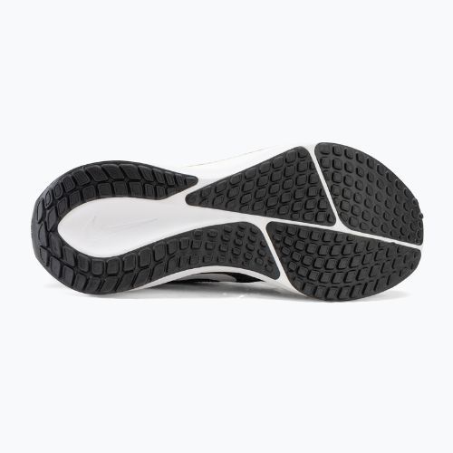 Női futócipő Nike Vomero 17 fekete/fehér