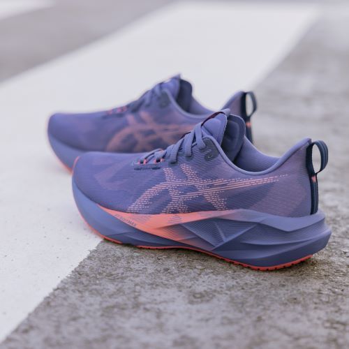 Férfi futócipő ASICS Novablast 5 wave teal/black