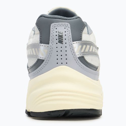 Férfi futócipő Nike Initiator light bone/coconut milk/ metallic silver/smoke grey