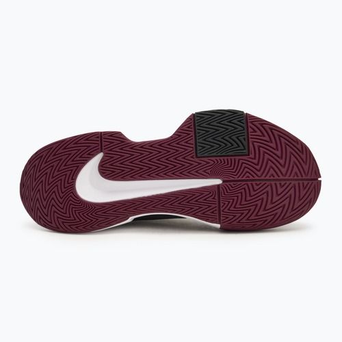 Férfi teniszcipő Nike GP Challenge Pro dark smoke grey/ black/ photon dust/ sangria
