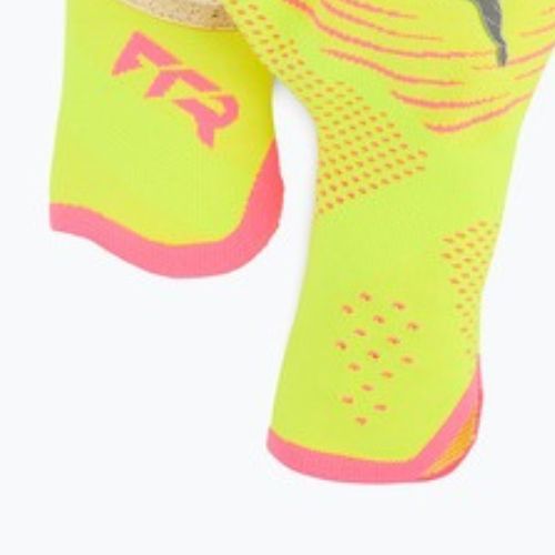 PUMA Future Ultimate NC kapuskesztyű sárga riasztás/napszúrás