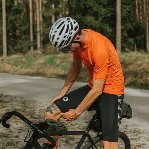 Férfi ATTABO Kirun Bib rövidnadrág fekete