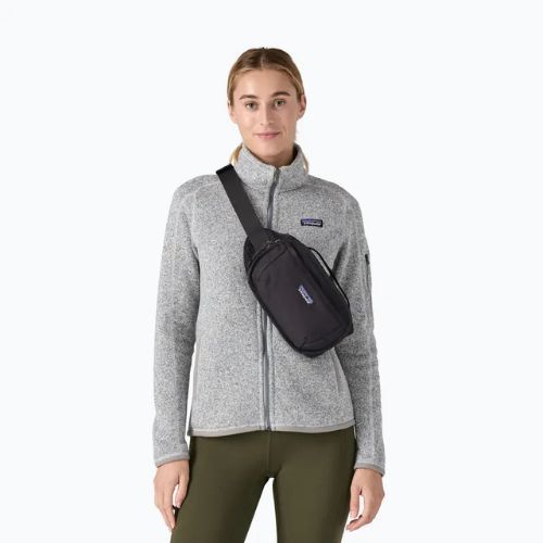 Patagonia Fieldsmith Hip Pack 5 l fekete vesetáska