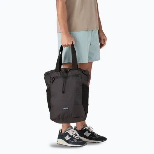 Patagonia Terravia Tote 24 l fekete városi hátizsák