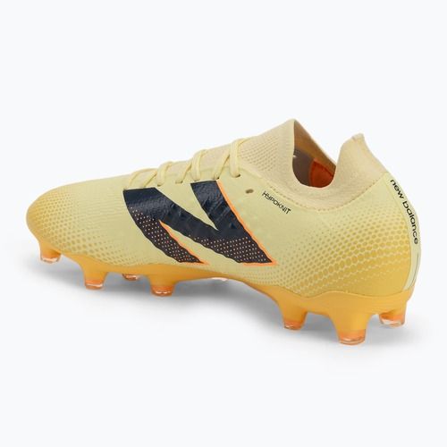 New Balance Tekela Magia Low Laced V4 FG labdarúgócipő bézs színű