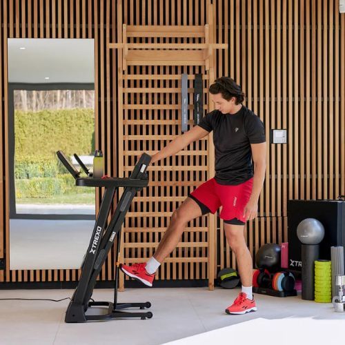 XTREXO TXO-W325 elektromos futópad fekete színben