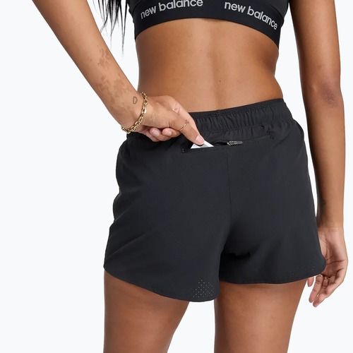 Női rövidnadrág New Balance RC Seamless 3" fekete