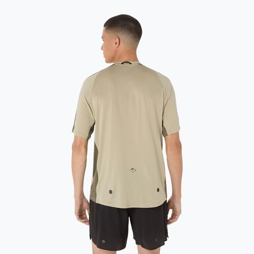 ASICS férfi futópóló Fujitrail Elite Top khaki/hangyász zöld
