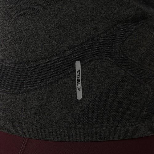 Női ASICS Road Seamless LS performance fekete hosszú ujjú futócipő
