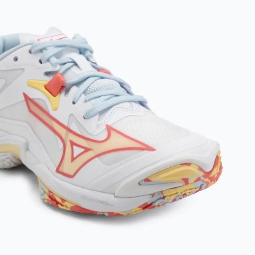 Női röplabda cipő Mizuno Wave Lightning Z8 fehér/calypso coral/pale banán