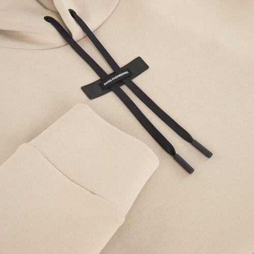 Női pulóver On Focus Tech Hoodie sivatag