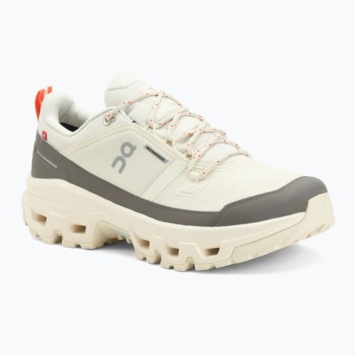 Férfi túracipő On Cloudrock Low Waterproof elefántcsont/elefántcsont