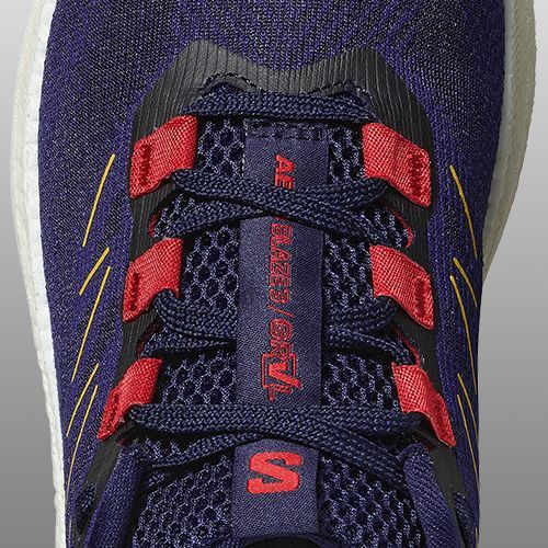 Női Salomon Aero Blaze 3 GRVL futócipő astral aura/tengeri kék/haute piros